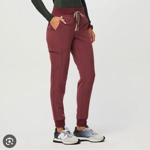 women's Figs Dark Cherry Zamora - Jogger Scrub Pants - S